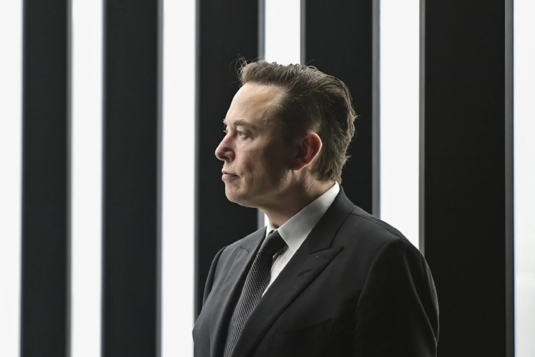 Elon Musk Twitter yönetim kuruluna girecek mi?