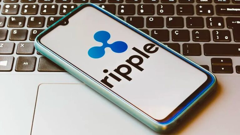 Balinalar XRP toplama yarışında!